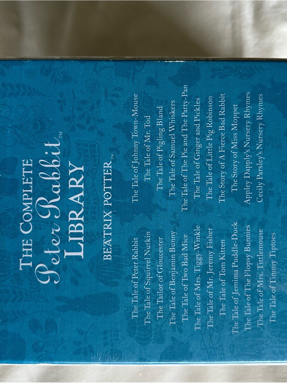 Beatrix Potter The Complete Peter Rabbit Library – Cream Collection - Picture 4 of 4